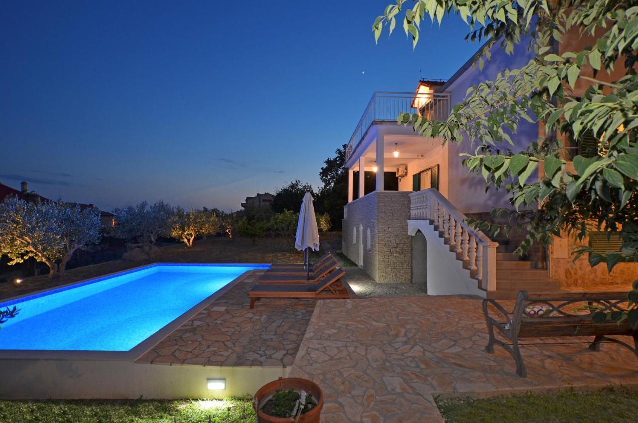 Holiday Home Nevera Kastela Dış mekan fotoğraf