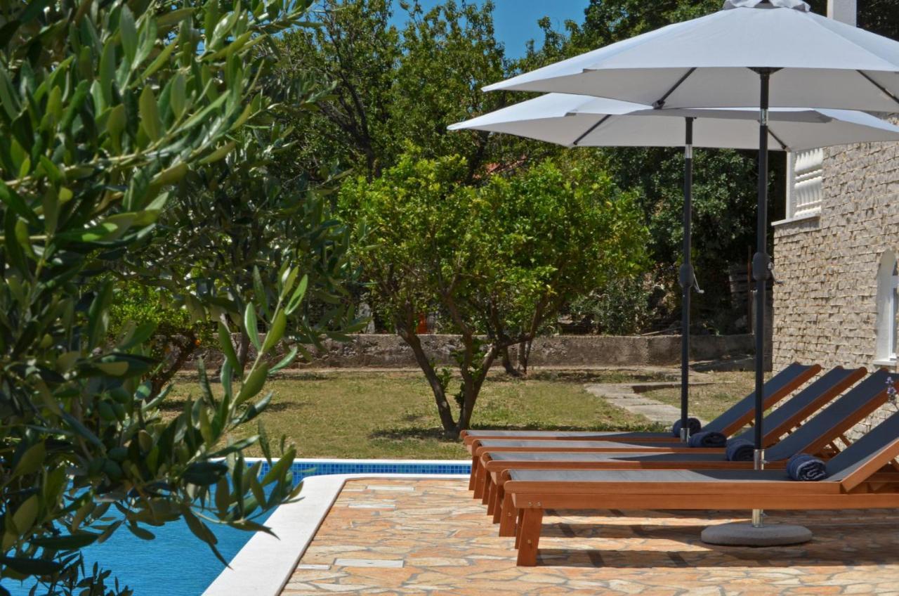 Holiday Home Nevera Kastela Dış mekan fotoğraf