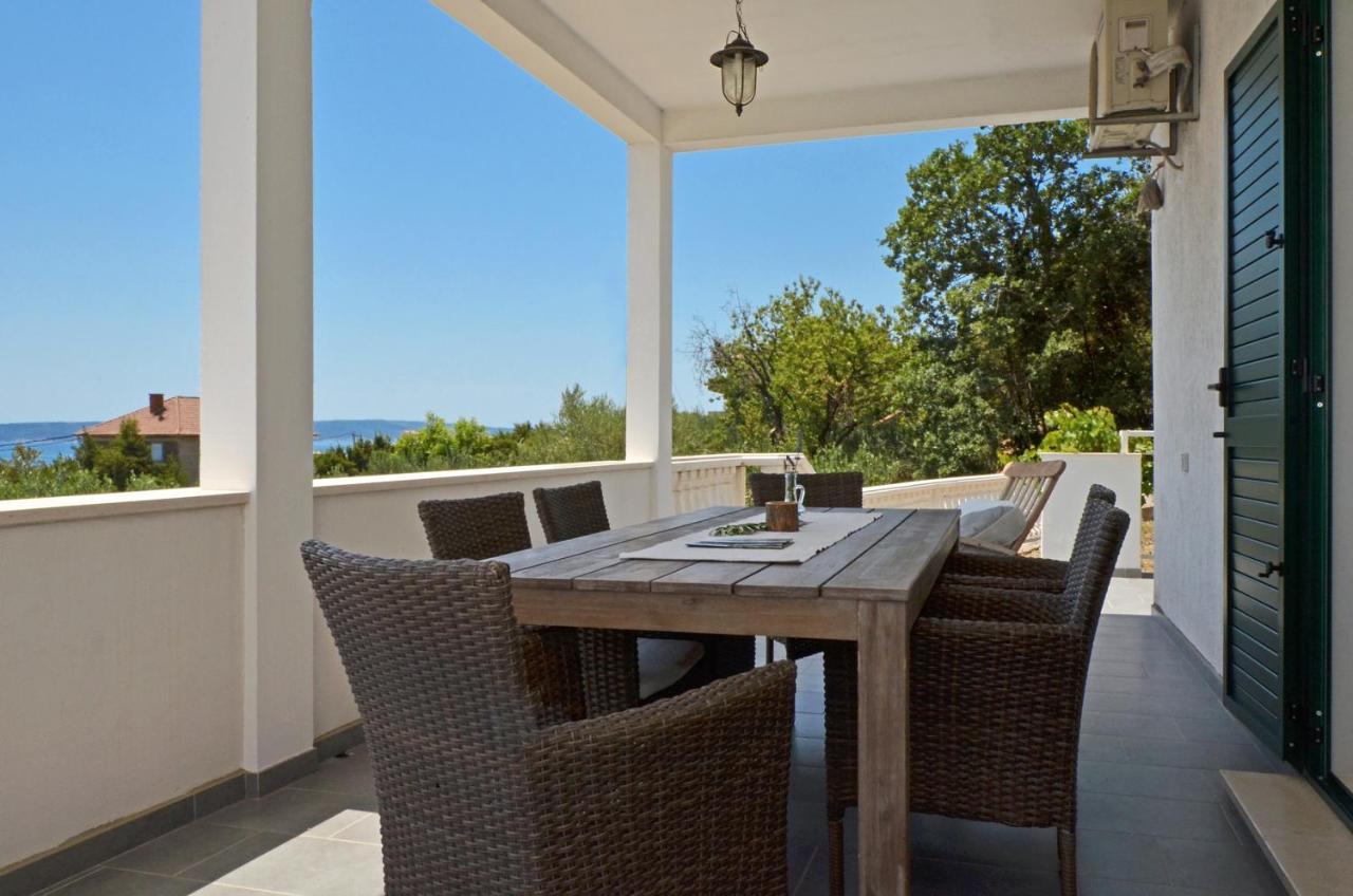 Holiday Home Nevera Kastela Dış mekan fotoğraf